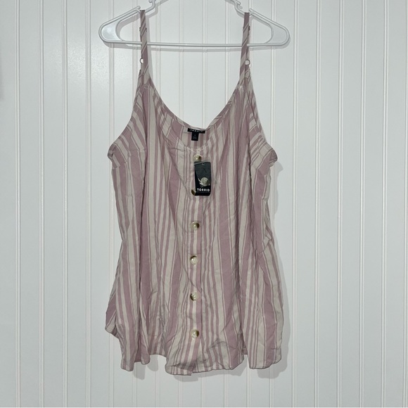 Torrid Rayon Crepe button front cami lightweight size 1X plus size - Picture 6 of 7